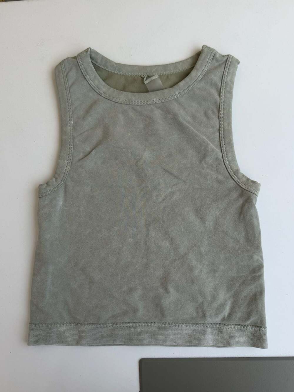 B.DY GARAGE Women's Cropped Sleeveless Tank Top Style 100080732